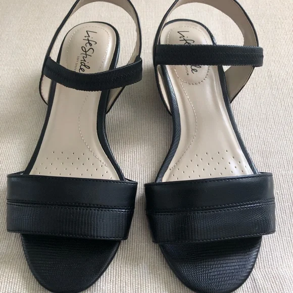 Women’s Black Sandal Slingback SZ 7.5 LifeStride Low Heel Preppy Open Toe Office - Picture 2 of 11